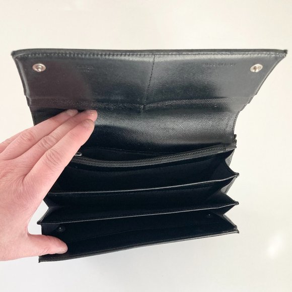 Vintage Prada Tesstuto Black Nylon Tri-fold Wallet, Black Tri-fold Prada Wallet - Picture 8 of 13